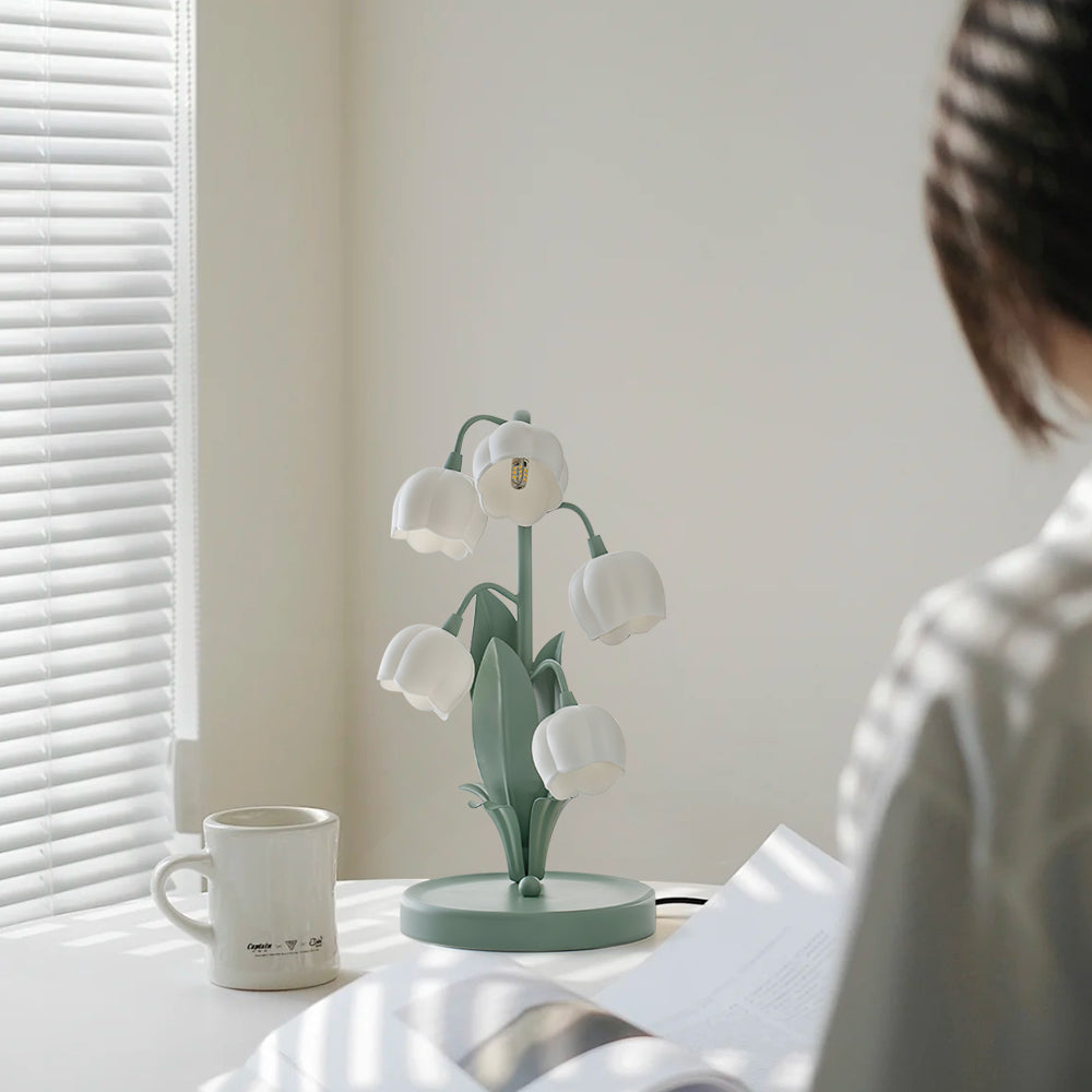 Vintage Flower Table Lamp – LED Bedside & Side Table Lamp