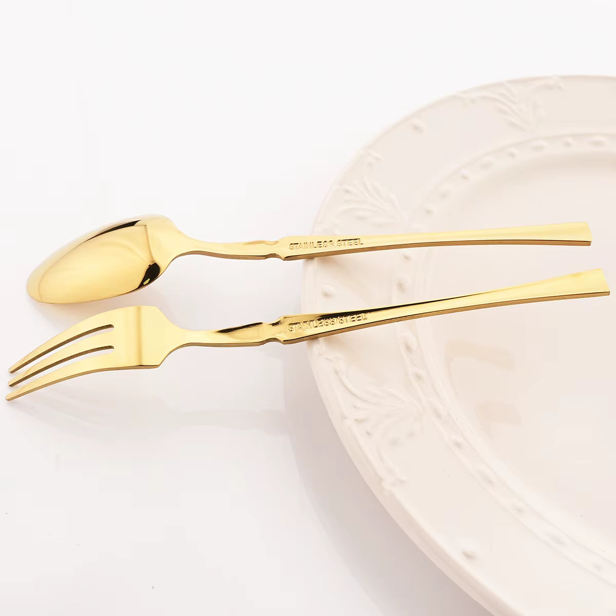 Stainless Steel Flatware Set – Minimalist Matte Cutlery